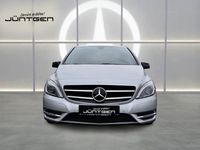 Gebraucht Mercedes B180 Night 122 PS (89 kW) 2013 Silber Kleinwagen