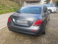 Usata Mercedes E220 194 CV (142 kW) 2017 Grigio Berlina