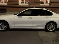 Gebraucht BMW 330e Shadowline 292 PS (214 kW) 2019 Weiß Limousine
