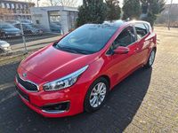 Gebraucht Kia Ceed 135 PS (99 kW) 2017 Rot Kleinwagen