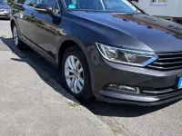 Gebraucht VW Passat Comfortline 150 PS (110 kW) 2018 Grau Kombi