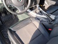 Gebraucht BMW 320 2010 Grau Coupé