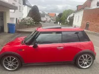 Käytetty Mini ONE 90 HP (66 kW) 2004 Punainen Viistoperä
