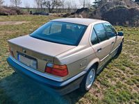 Gebraucht BMW 316 101 PS (74 kW) 1992 Beige Limousine