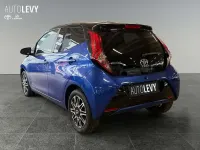 Gebraucht Toyota Aygo X-play 72 PS (52 kW) 2020 Blau/schwarz (metallic) Kleinwagen
