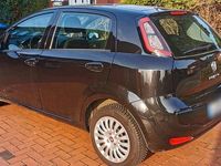 Gebraucht Fiat Punto 77 PS (56 kW) 2011 Schwarz Kleinwagen