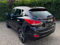 Gebraucht Hyundai Tucson 136 PS (100 kW) 2011 Schwarz SUV