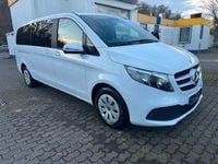 Gebraucht Mercedes V220 163 PS (119 kW) 2023 Weiß Van / Kleinbus