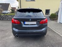 Gebraucht BMW 218 Active Tourer Performance 136 PS (100 kW) 2021 Grau Van / Kleinbus