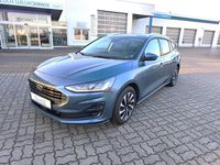 Gebraucht Ford Focus Titanium 125 PS (91 kW) 2024 Chrome blue Kombi