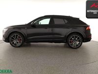 Gebraucht Audi Q8 S-Line 286 PS (210 kW) 2021 Orcaschwarz SUV
