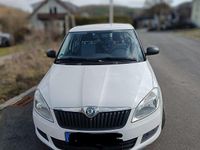 Gebraucht Skoda Fabia 86 PS (63 kW) 2012 Weiß Limousine