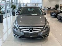 Gebraucht Mercedes B200 136 PS (100 kW) 2012 Grau Van / Kleinbus