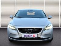 Gebraucht Volvo V40 Momentum 120 PS (88 kW) 2019 Silber Limousine