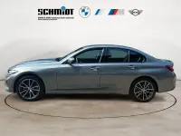 Gebraucht BMW 330 184 PS (135 kW) 2024 Grau Limousine