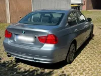 Gebraucht BMW 320 170 PS (125 kW) 2010 Blau Limousine