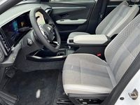 Gebraucht Renault Scenic E-Tech Iconic 160 kW (218 PS) 2024 Weiß SUV
