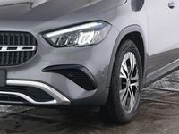 Gebraucht Mercedes GLA200 Progressive 150 PS (110 kW) 2024 Mountaingrau  met. (metallic) SUV