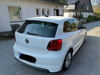 Gebraucht VW Polo Highline 105 PS (77 kW) 2011 Weiß Kleinwagen
