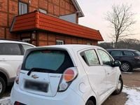 Gebraucht Chevrolet Spark 68 PS (50 kW) 2012 Weiß Kleinwagen
