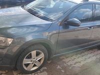 Gebraucht Skoda Octavia Scout 150 PS (110 kW) 2015 Grau Kombi