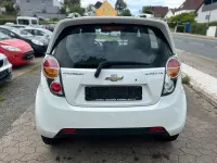 Gebraucht Chevrolet Spark LS 82 PS (60 kW) 2010 Weiß Kleinwagen