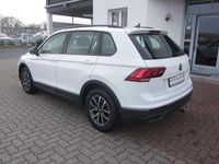 Gebraucht VW Tiguan 150 PS (110 kW) 2022 Pure white SUV