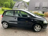 Gebraucht VW Fox Style 60 PS (44 kW) 2011 Schwarz Kleinwagen