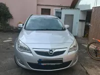 Gebraucht Opel Astra 110 PS (80 kW) 2011 Silber Kombi