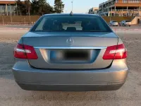 Gebraucht Mercedes E220 Avantgarde 170 PS (125 kW) 2012 Grau Limousine