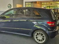 Gebraucht Mercedes B200 140 PS (102 kW) 2005 Blau Van / Kleinbus