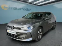 Gebraucht VW Passat 150 PS (110 kW) 2025 Grau Kombi