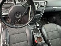 Gebraucht Mercedes B180 109 PS (80 kW) 2011 Van / Kleinbus