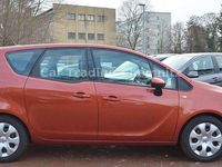 Gebraucht Opel Meriva Edition 101 PS (74 kW) 2012 Orange Van / Kleinbus