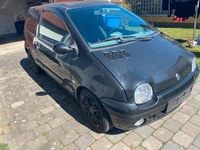 Second-hand Renault Twingo 75 CP (55 kW) 2003 Negru Hatchback