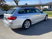 gebraucht BMW 520 d Touring/Automatik/Panorama/Bi-xenon/Nav