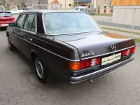 Gebraucht Mercedes 230 136 PS (100 kW) 1981 Braun Limousine