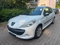 Gebraucht Peugeot 206+ 60 PS (44 kW) 2011 Weiß Kleinwagen