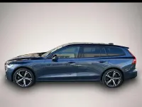 Gebraucht Volvo V60 Plus 455 PS (334 kW) 2022 Manufacturer Kombi