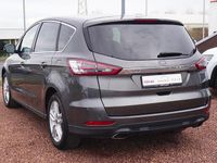 Gebraucht Ford S-MAX Titanium 240 PS (176 kW) 2017 Grau Van / Kleinbus
