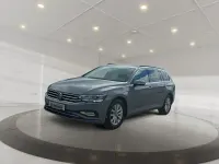 Gebraucht VW Passat Business 150 PS (110 kW) 2023 Mondsteingrau Kombi