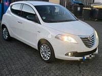 Second-hand Lancia Ypsilon 85 CP (62 kW) 2011 Alb Hatchback