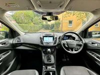 Gebraucht Ford Kuga 182 PS (133 kW) 2017 Grün SUV