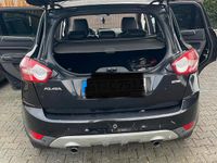 Gebraucht Ford Kuga 163 PS (119 kW) 2010 Schwarz SUV