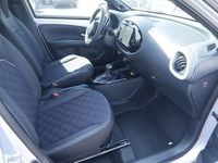 Neu Toyota Aygo X Edition 72 PS (52 kW) 2025 Silber SUV