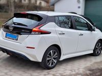 Gebraucht Nissan Leaf Acenta 110 kW (150 PS) 2021 Weiß Kleinwagen