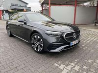 Gebraucht Mercedes E200 Advanced Plus 227 PS (166 kW) 2025 Grau Limousine