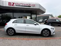 Gebraucht Mercedes A200 150 PS (110 kW) 2022 Silber Limousine
