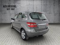 Second-hand Mercedes B160 95 CP (69 kW) 2010 Gri Monovolum