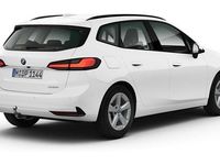 Gebraucht BMW 220 Active Tourer Luxury Line 170 PS (125 kW) 2025 Weiß Van / Kleinbus